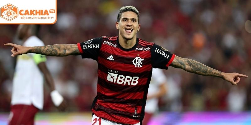 Zico, Gabigol và các huyền thoại Flamengo rực sáng ở Copa Libertadores